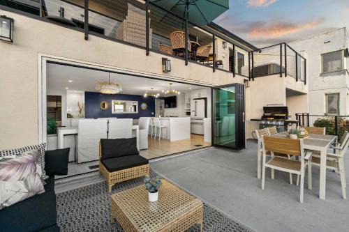 Mission Hills House | The California III