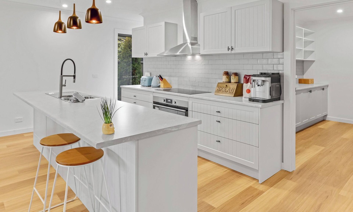 Mansfield House | The Calzburg