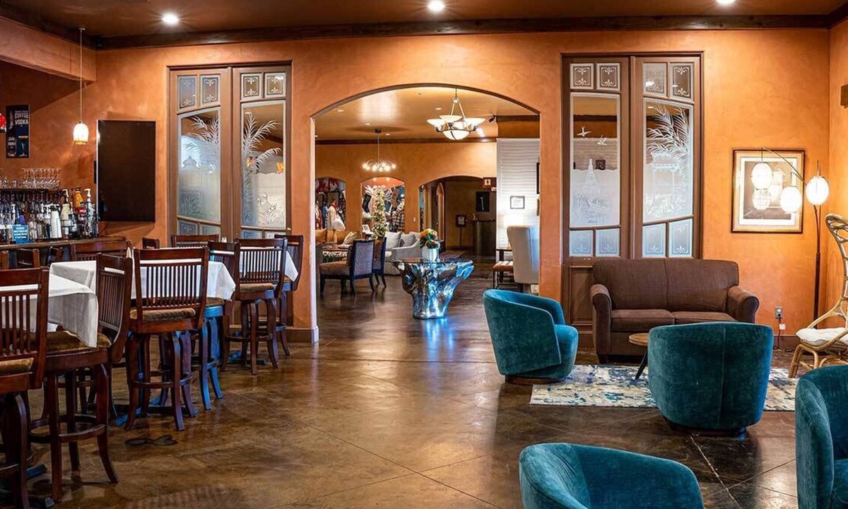 Wagoner Hotel | The Canebrake