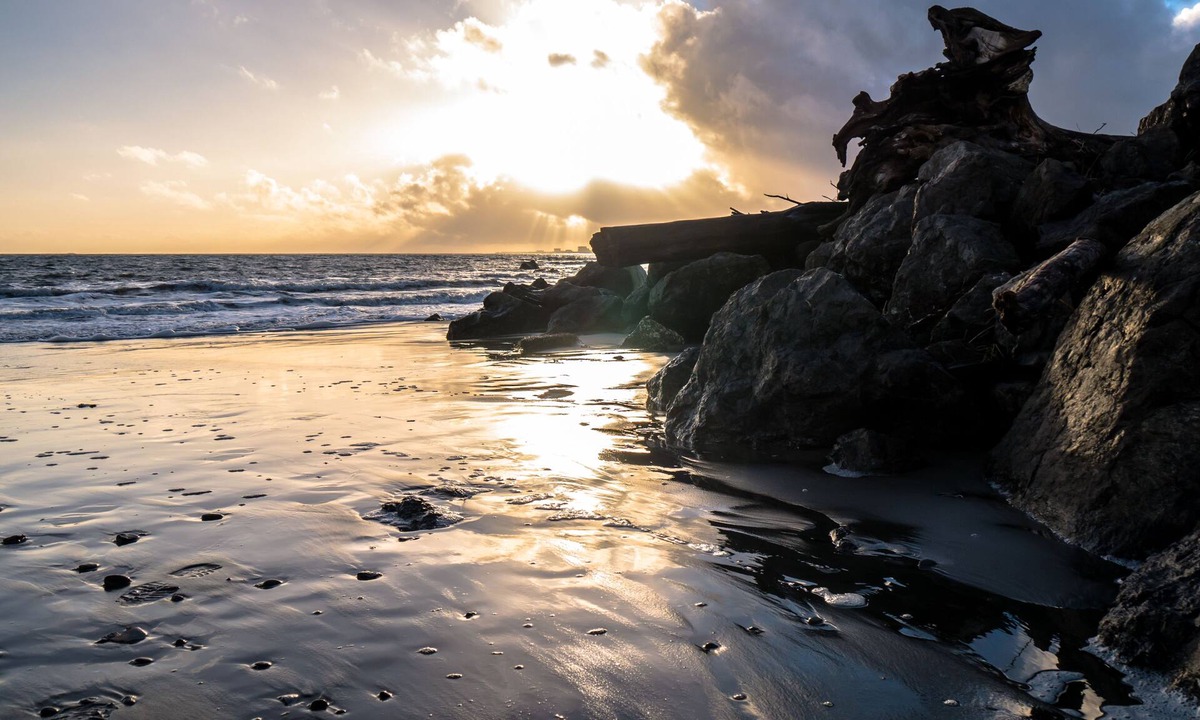 Ocean Shores Hotel | The Canterbury Inn