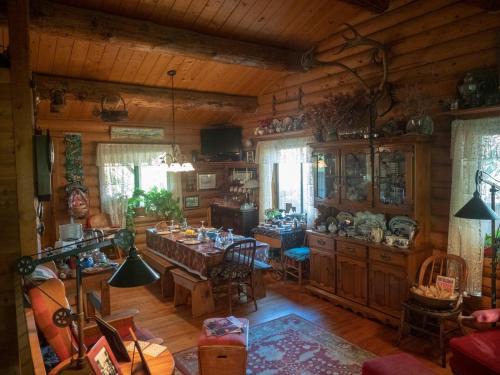 Bluff Bed & Breakfast | The Canyon Wren