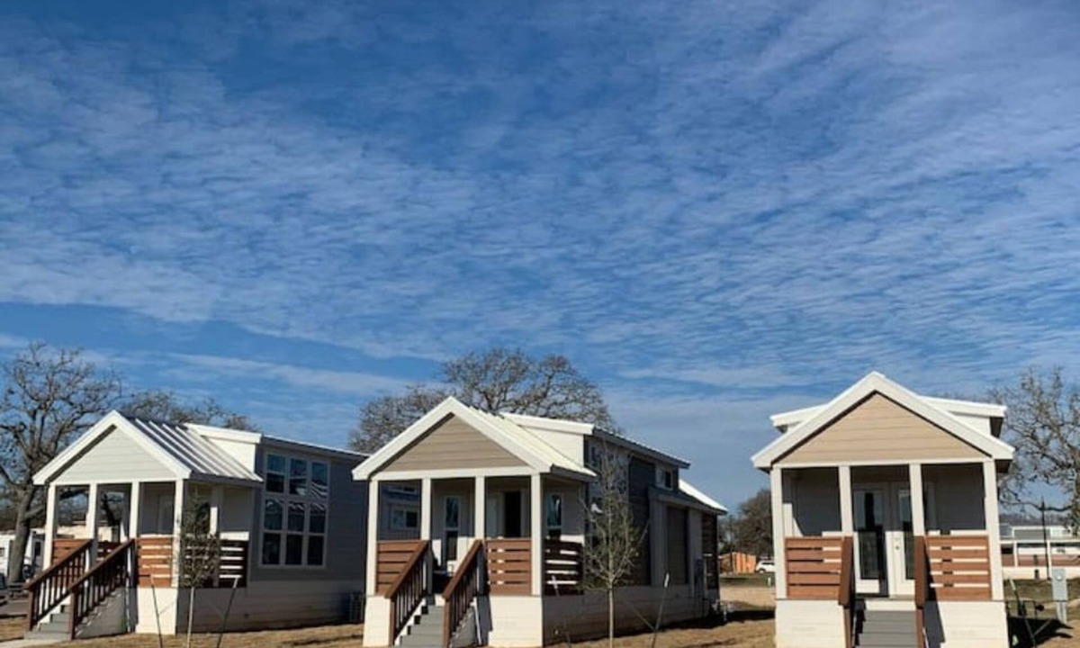 Austin House | The Capitol- Luxury Tiny Home in Austin, TX