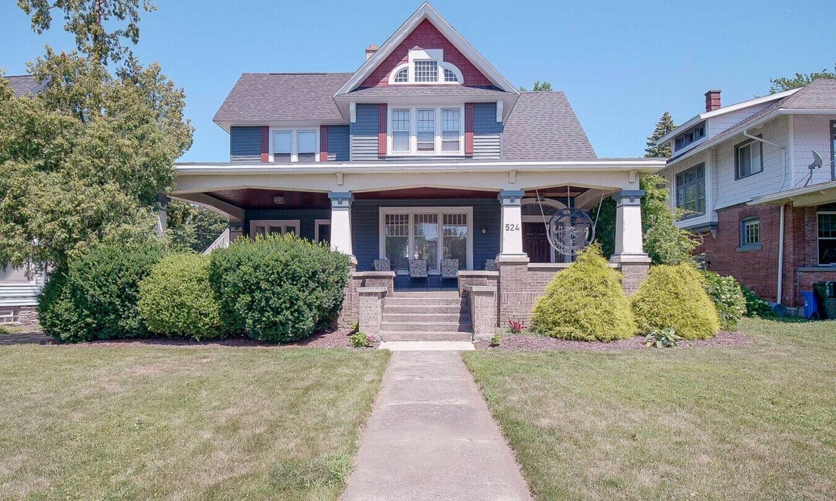 Dunkirk House | The Captain's Quarters