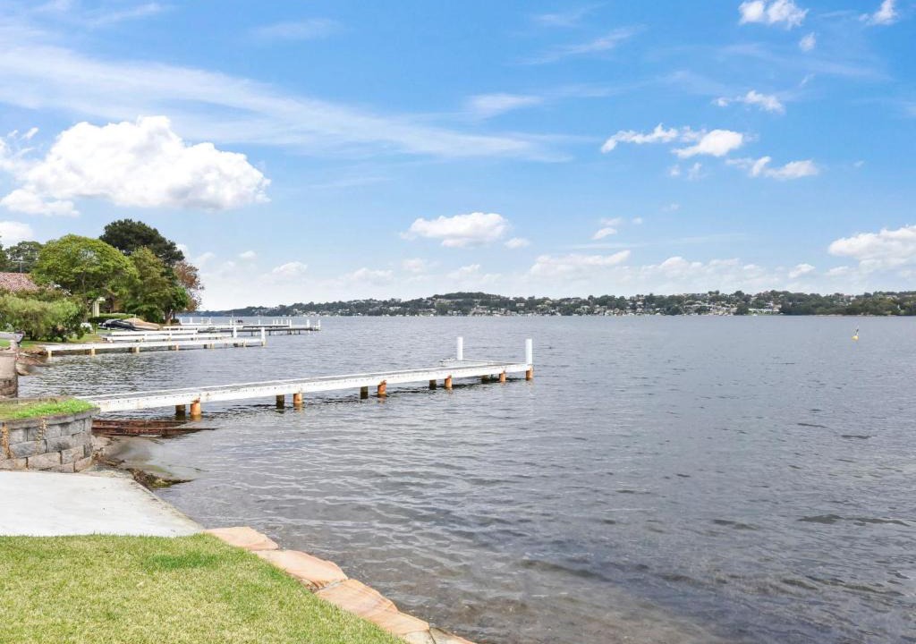 Coal Point House | The Captains Cottage