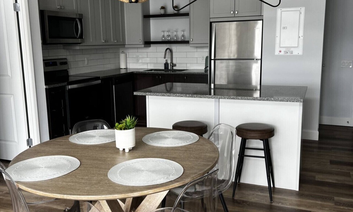 Grand Bend Apartment | The Carlyle 307 2BR Condo