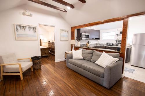 Meadows House | The Caroline Suite