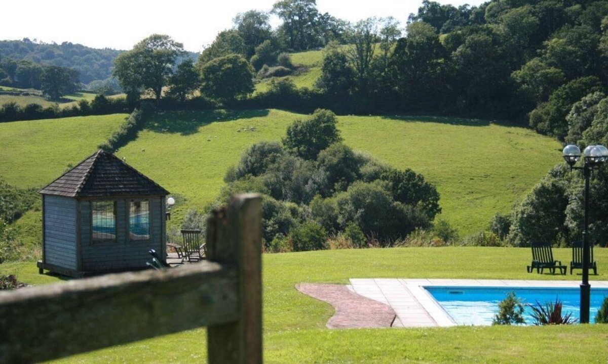 Sidmouth Cottage | The Carriages Cottage