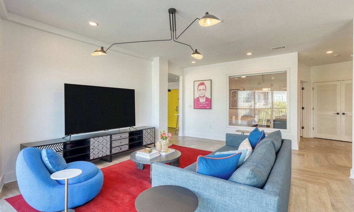 Historic Edgefield House | The Carter by AvantStay | 5th Floor, 15 Bedrooms