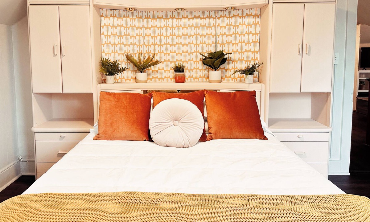 Bellefontaine Apartment | The Carter Loft- Near Downtown!