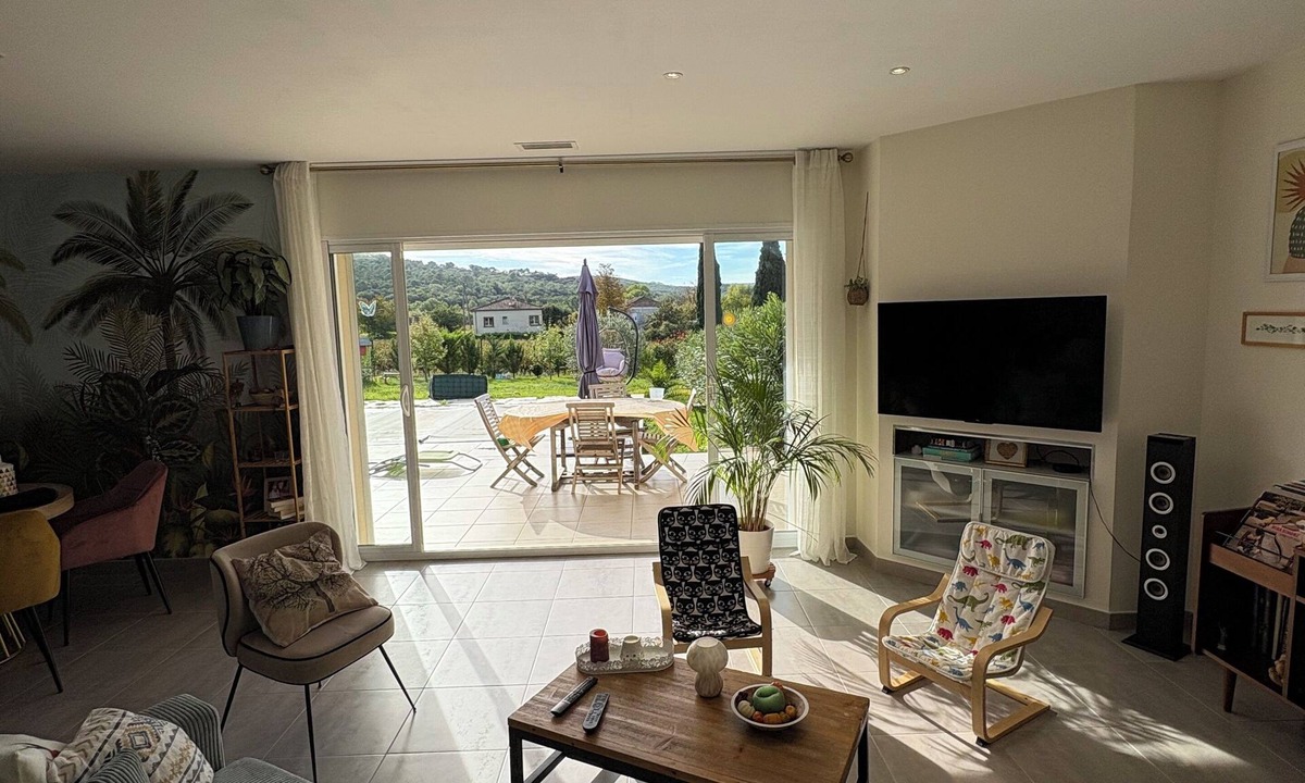 La Roque-sur-Ceze House | The Cascade House - by Zenlife