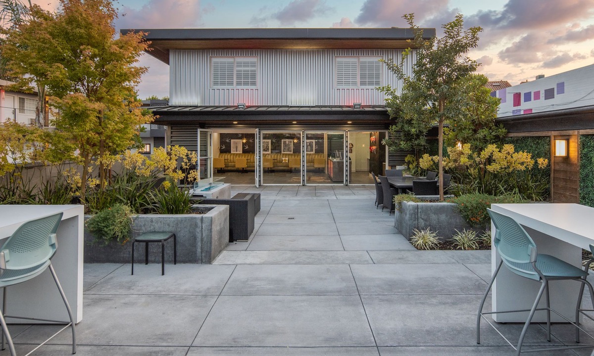 Beresford Park Hotel | The Catrina Hotel