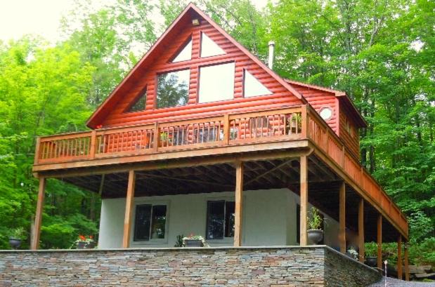 Haines Falls Ski Chalet | The Catskill Cabin