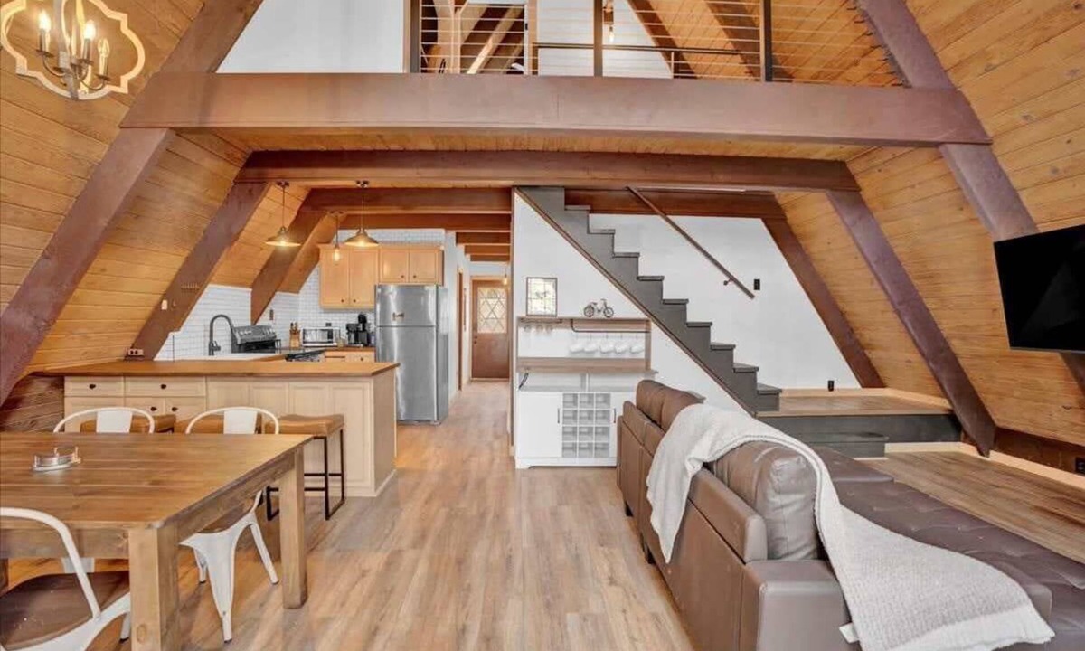 Long Pond Ski Chalet | The Cedar A-Frame | Hot Tub | Firepit | Fireplace