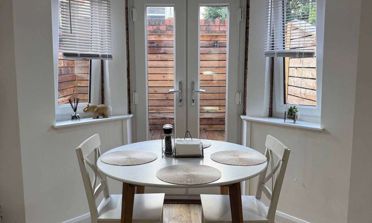 Pontefract Apartment | The Cellar Suite Pontefract