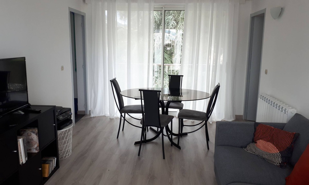 Ganges Apartment | The Cevennes Gateway