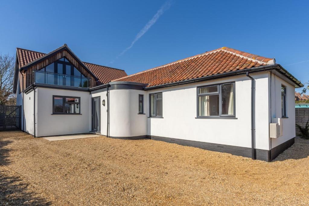 Little Walsingham House | The Chapter House