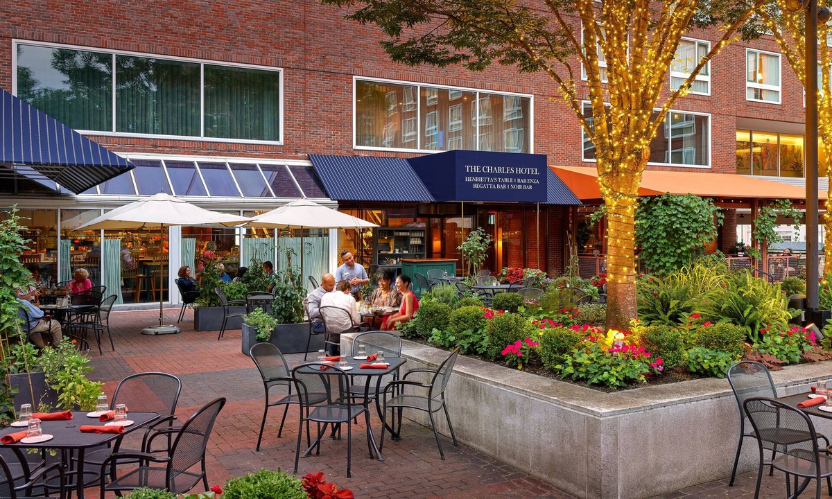 West Cambridge Hotel | The Charles Hotel
