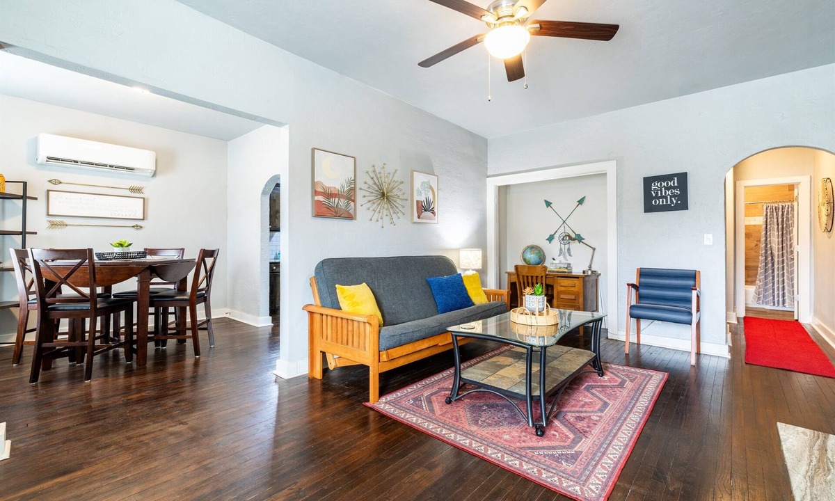 Chickasha House | The Charm Chickasha | Fiber | W/D | Dog Friendly