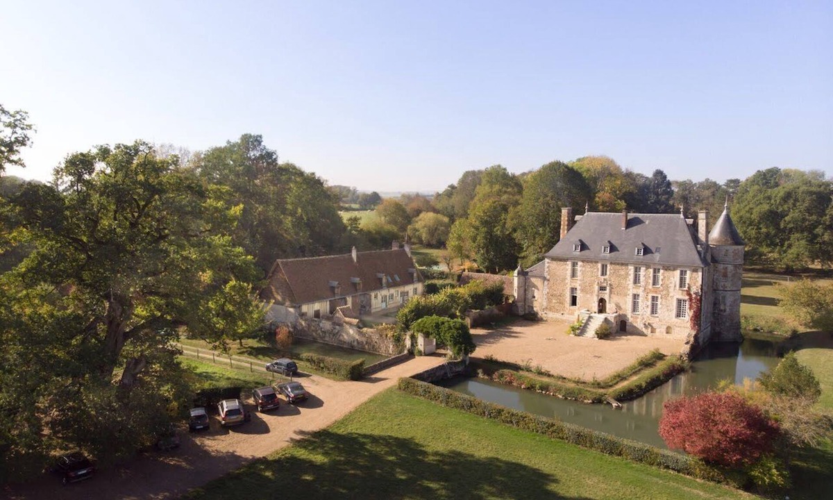 Le Poislay House | The chateau de Chaussepot