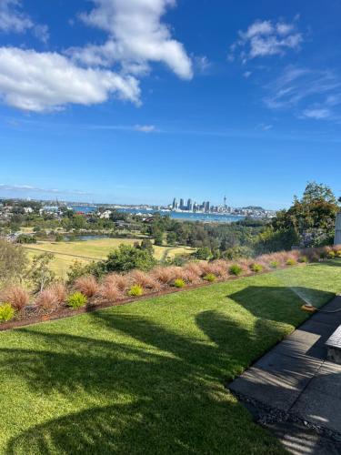 Northcote House | The City Cottage