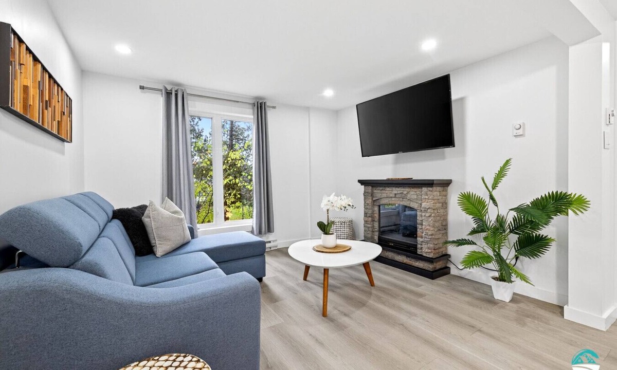Templeton Apartment | The City Retreat in Gatineau