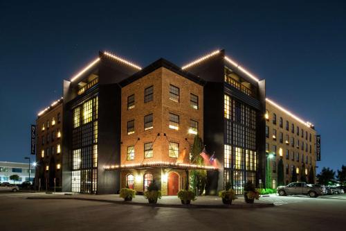 Legacy Park Hotel | The Clara Hotel Plano, Tapestry Collection by Hilton