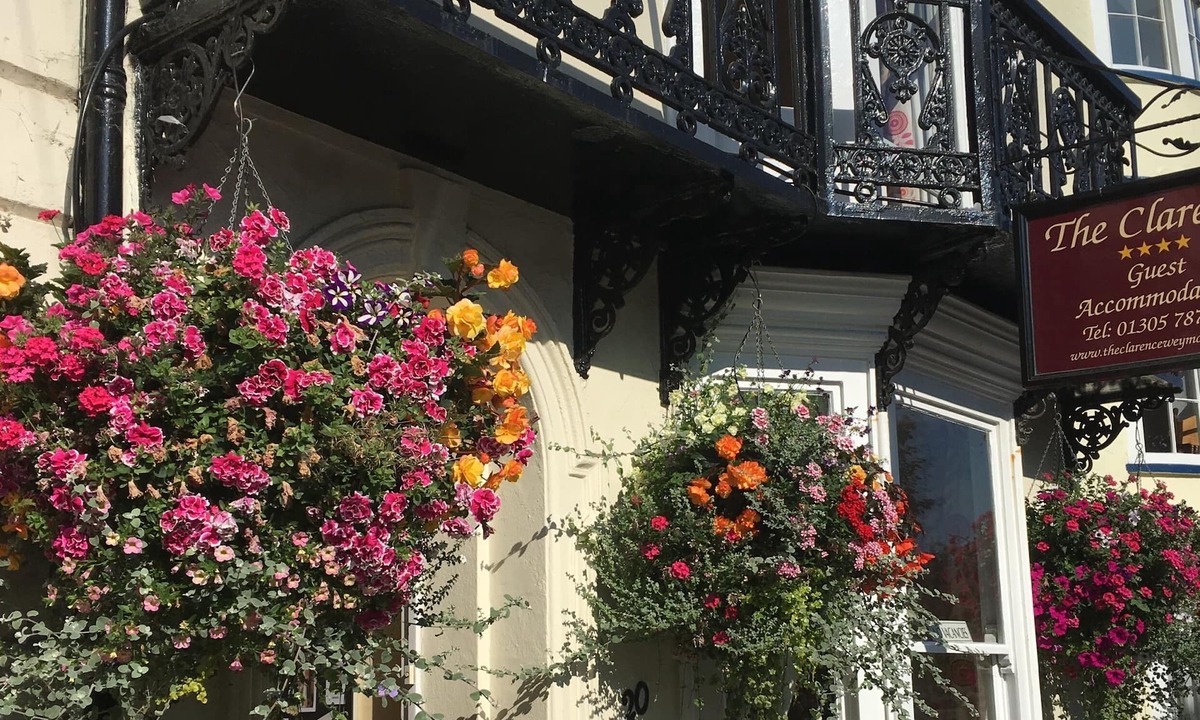 Weymouth Bed & Breakfast | The Clarence