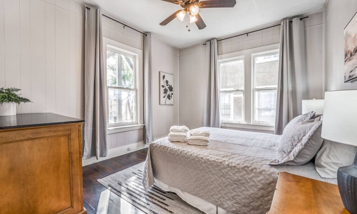 New Pathways Apartment | The Clearview Hideaway – Cozy & Clean