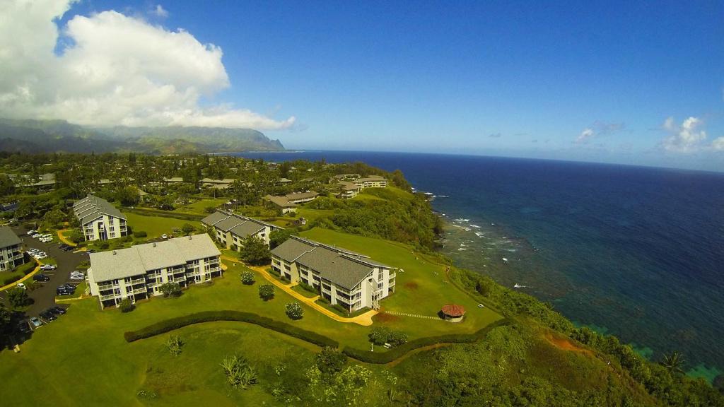 Princeville Resort | The Cliffs at Princeville by VRHost