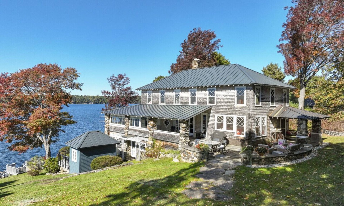 East Boothbay House | The Cliffs Escape: Oceanfront by Sea Maine