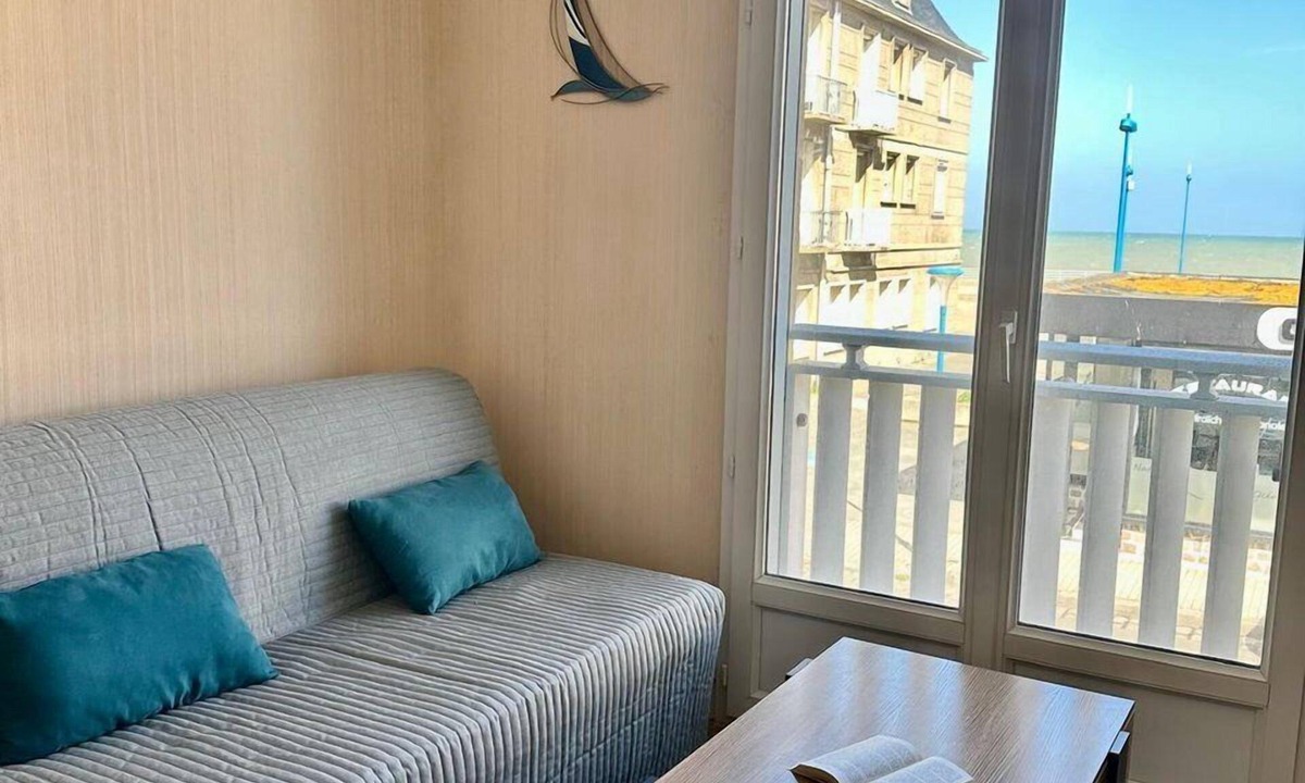 Saint-Valery-en-Caux Apartment | The Cliffs - Saint-Valéry-en-Caux