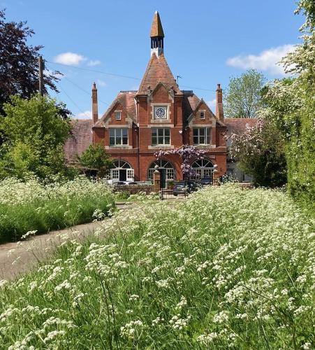 Lower Catesby Bed & Breakfast | The Clock Tower