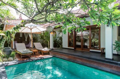 Laksmana Villa | The Clovewood Villa
