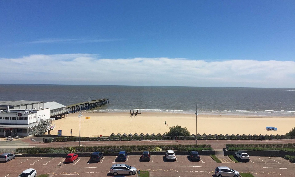 Lowestoft Hotel | The Clyffe Hotel