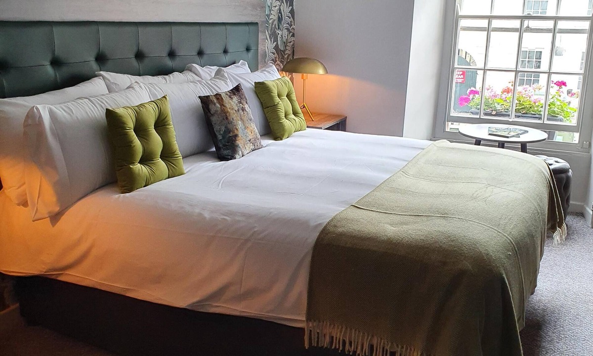 Hexham Hotel | The Coach and Horses