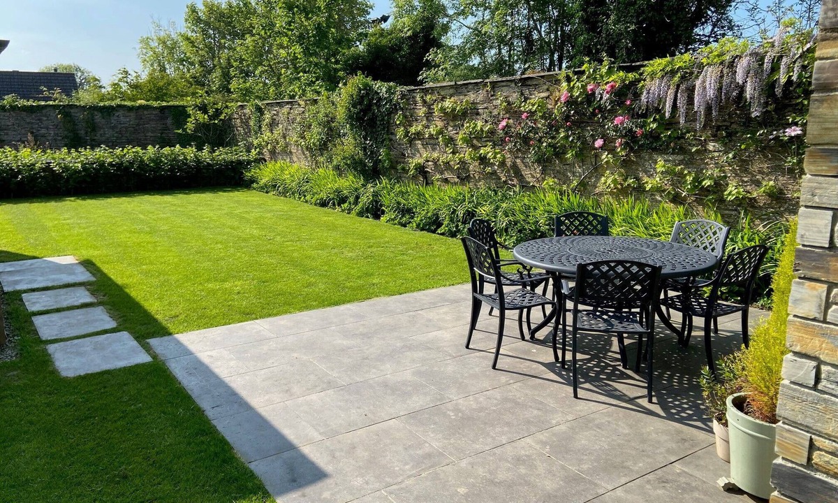 St. Tudy Cottage | The Coach House and Cabin, in the heart of St Tudy