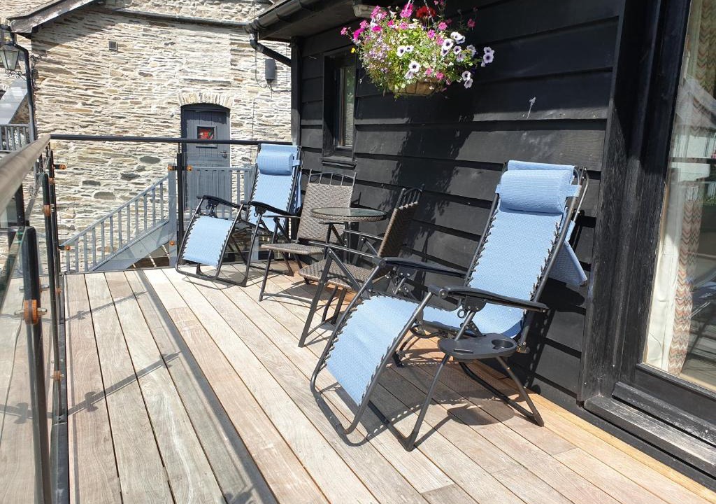 Glyn Ceiriog Apartment | The Coach House Annexe