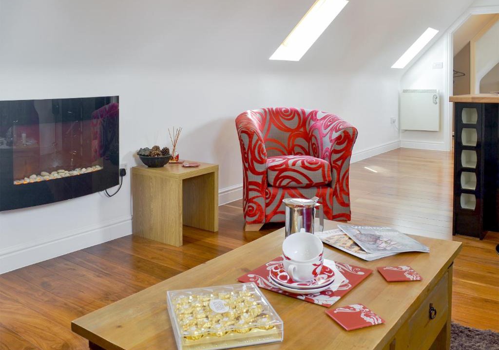 Swindon House | The Coach House