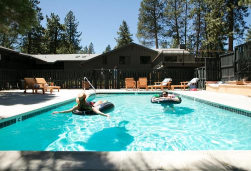 Lakeside Park Hotel | The Coachman Hotel