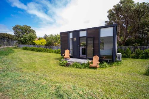 Waimangaroa House | The Coast 2 by Tiny Away