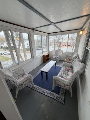 South Portland Apartment | The Coastal Connection