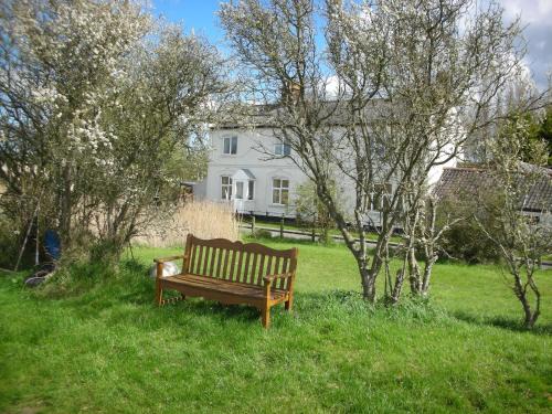 Hopton Bed & Breakfast | The Cockatrice B&B