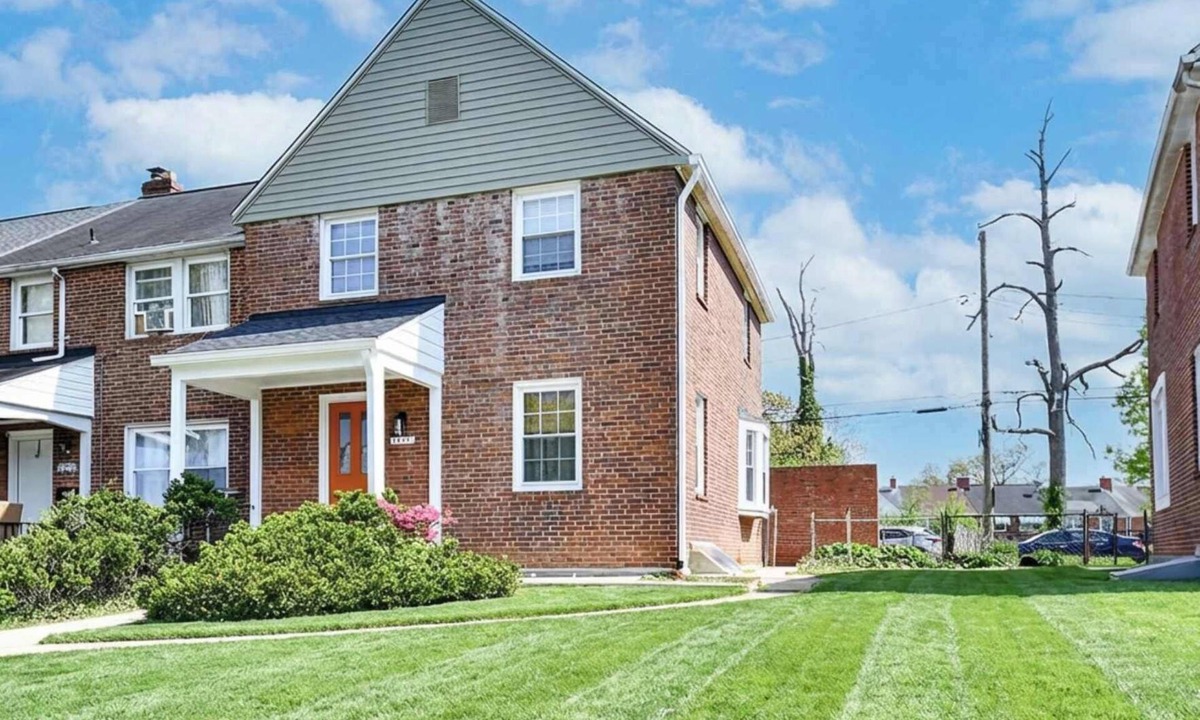 New Northwood House | The Coffeehouse | King Bed·Gym·Music·Full Kitchen!