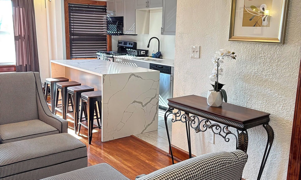 Dayton Condo | The Comfort Suite