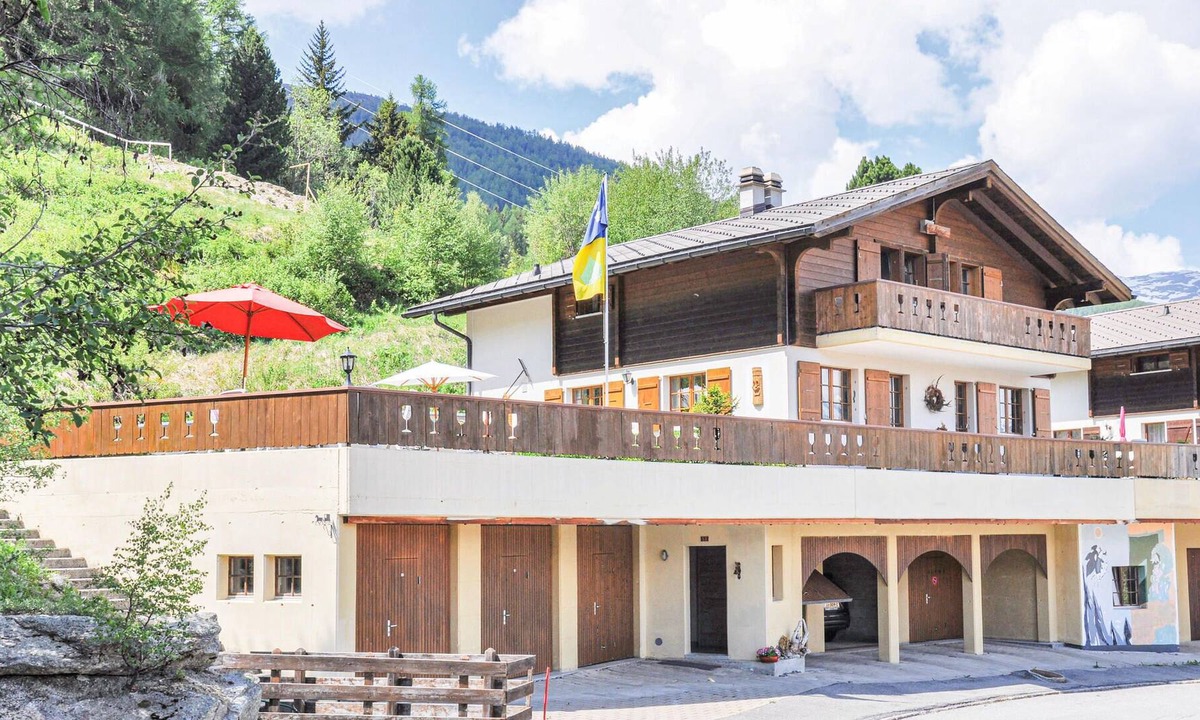 Buerchen House | The comfortable semi-detached house Chalet Rüssji, which means "the rushing brook", is waiting for y