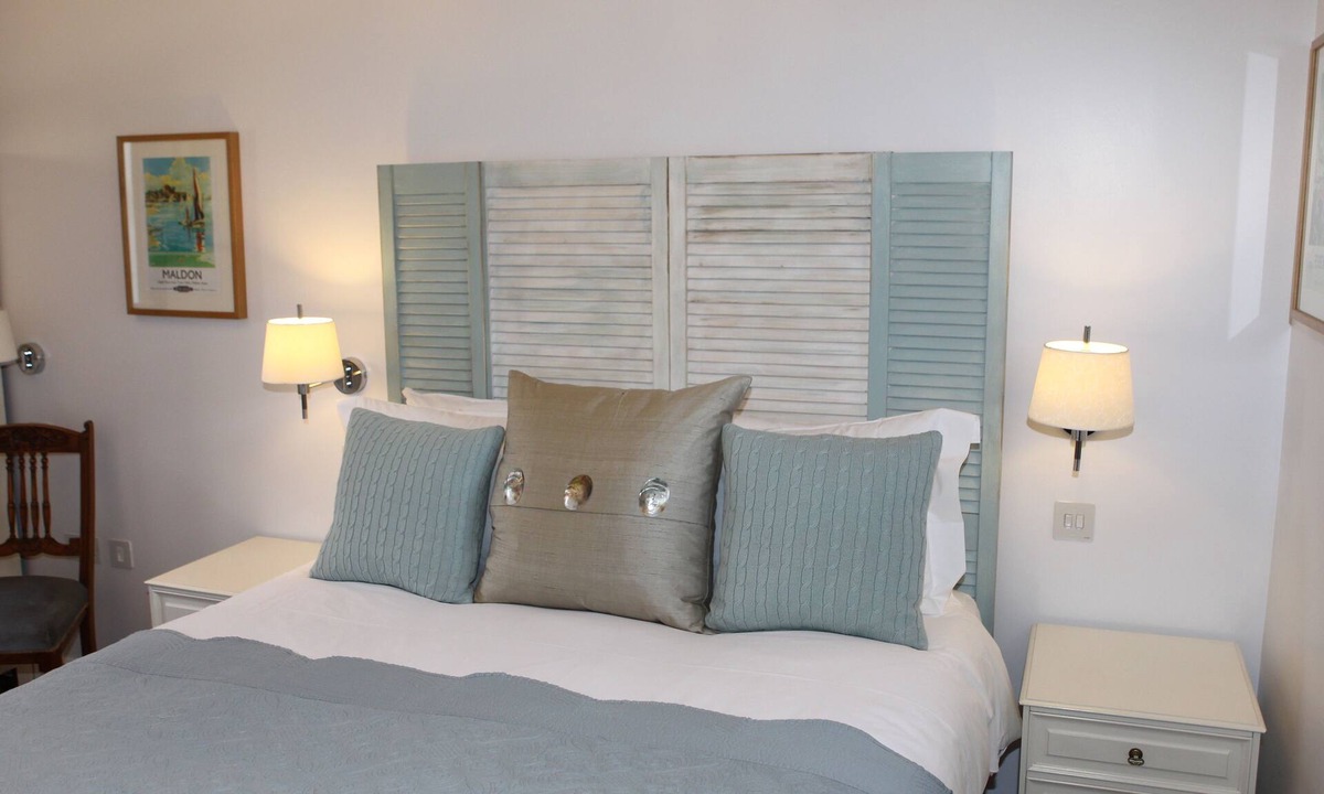 Littley Green Hotel | The Compasses Inn