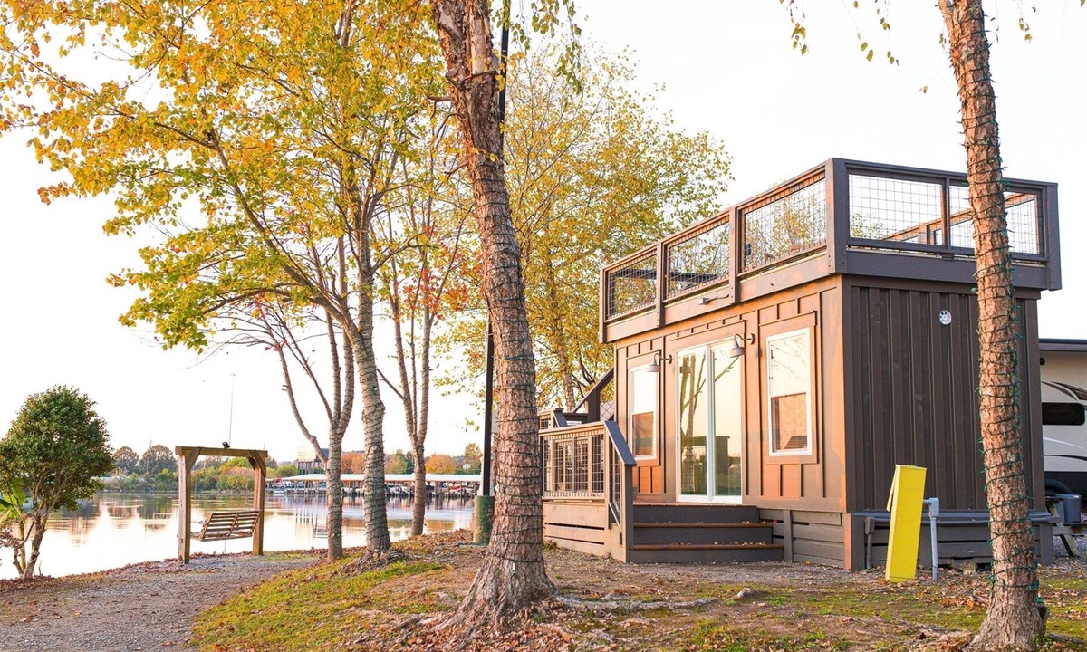 Gadsden House | The Container Home at River Rocks Landing