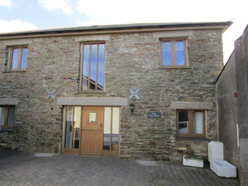 Mount Hawke House | The Corn Store