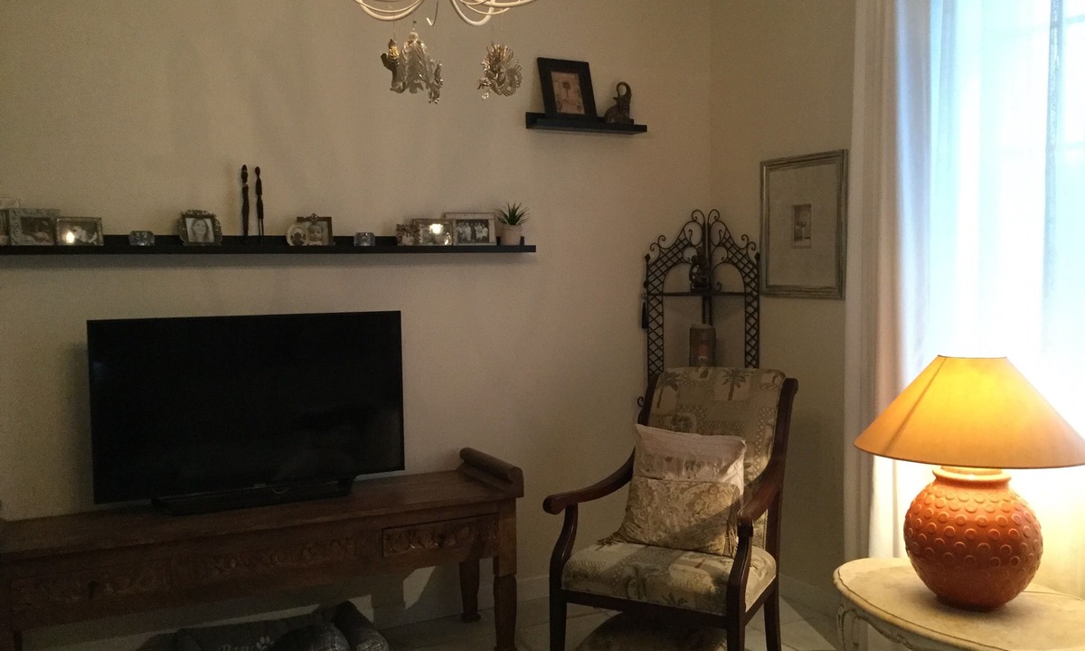 Noirmoutier-en-l'Ile Bed & Breakfast | THE CORNER - - Bed, Breakfast & Bicycles!