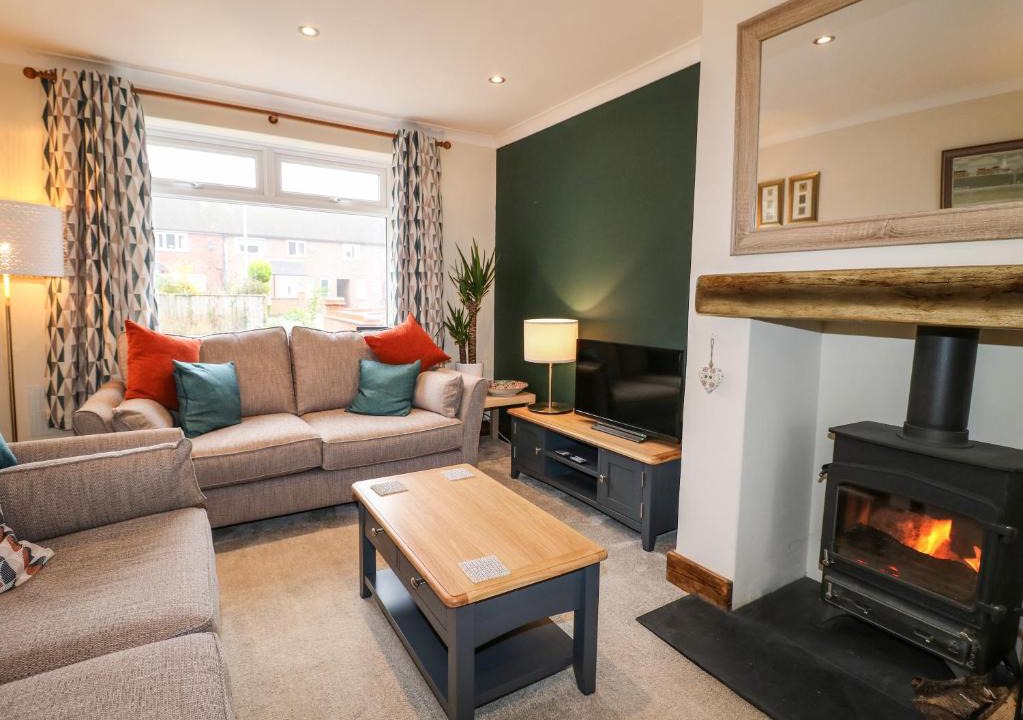 Rocester House | The Corner House